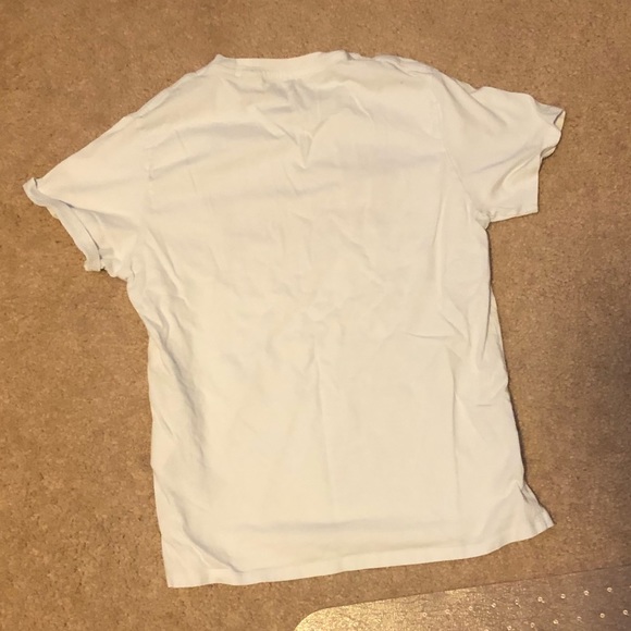 Levi’s white t-shirt with red box logo - Picture 2 of 3